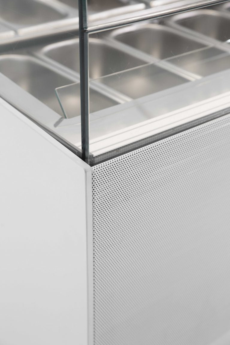 Vitrina de cristal curva Ciam Ciao para 12 sartenes