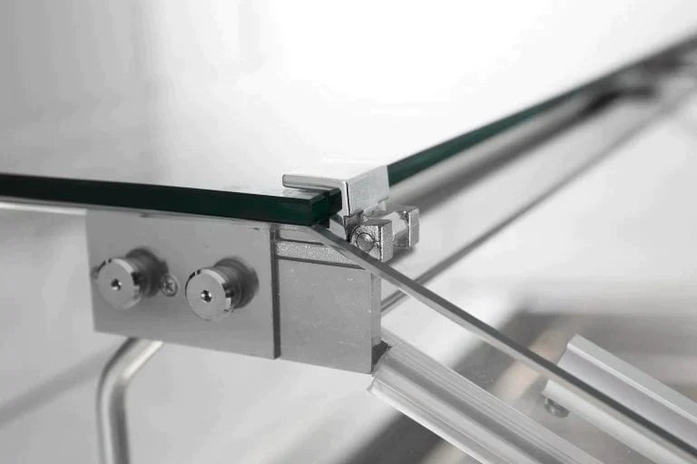 Vitrina de cristal curva Ciam Ciao de 24 piezas