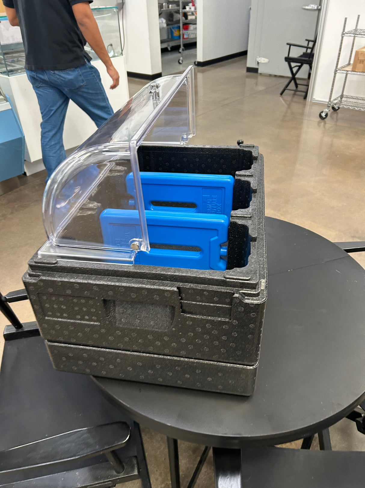 Gelato Cooler & Carrier for 3-5L Pans with 2 FB Plates (with Rolling Cover)