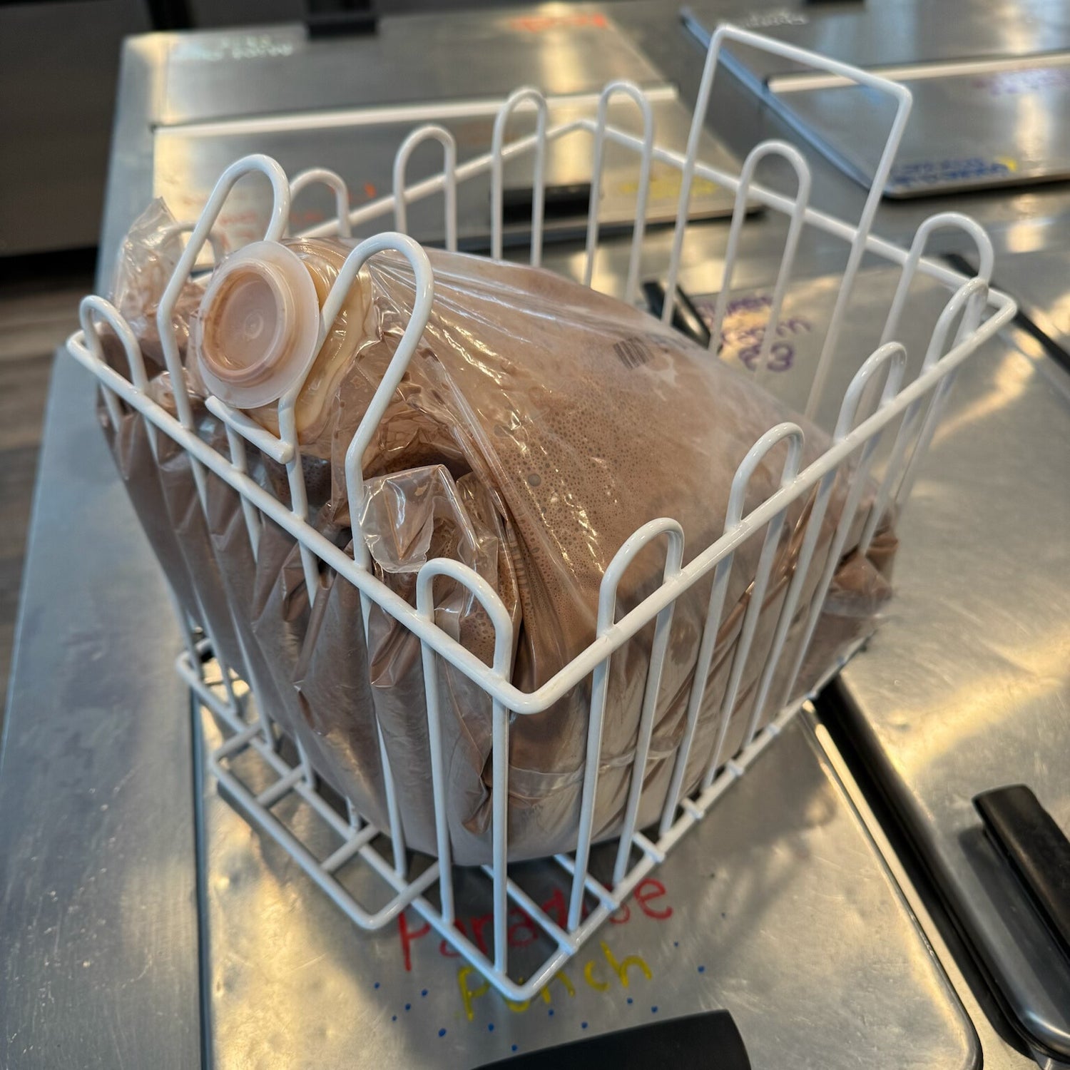 Ice Cream Mix Wire Basket (2.5 gallon)